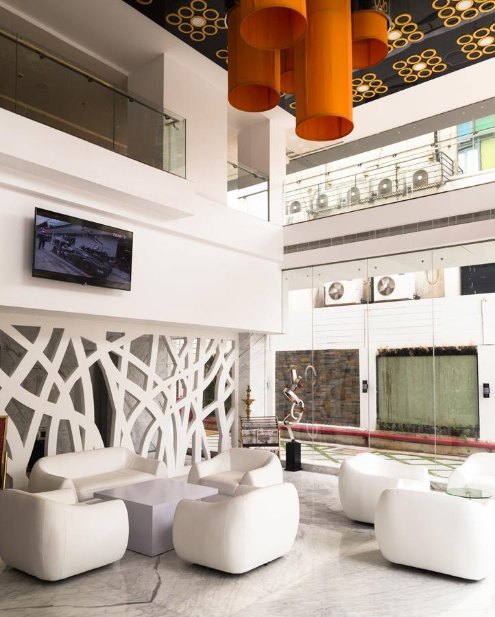 Hotel Oxina Lygon Tiruchirappalli Exterior photo