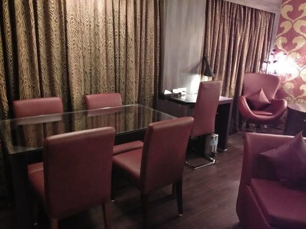 Hotel Oxina Lygon Tiruchirappalli Exterior photo